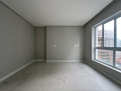Apartamento, 3 quartos, 132 m² - Foto 4