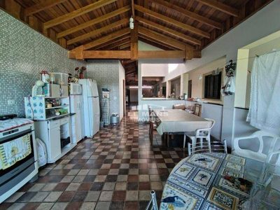 Casa, 6 quartos, 296 m² - Foto 1