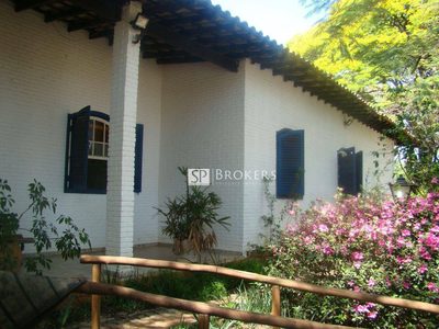 Casa, 4 quartos, 332 m² - Foto 1