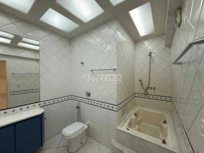 Apartamento, 3 quartos, 216 m² - Foto 1