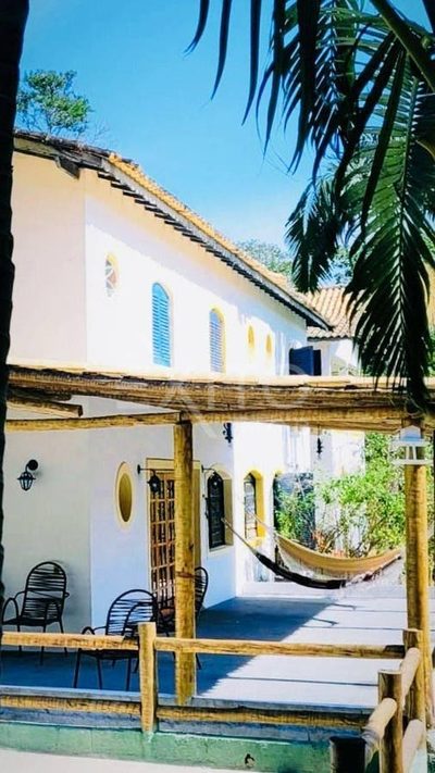 Chácara, 3 quartos, 2500 m² - Foto 1