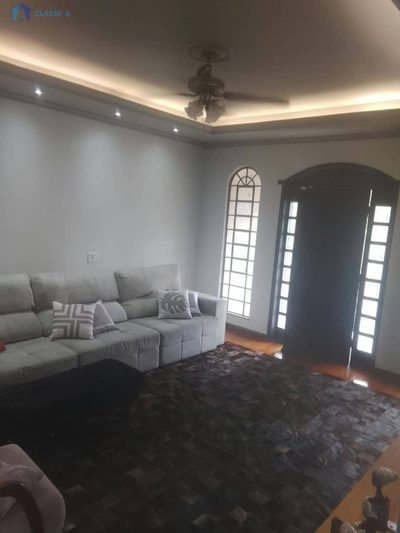 Casa, 4 quartos, 337 m² - Foto 3