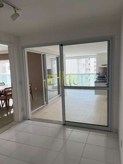 Apartamento, 4 quartos, 235 m² - Foto 2