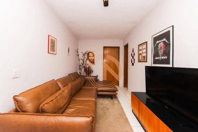 Casa, 4 quartos, 196 m² - Foto 1