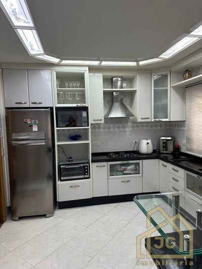 Casa, 3 quartos, 195 m² - Foto 1