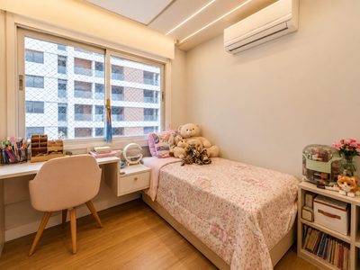 Apartamento, 3 quartos, 138 m² - Foto 2