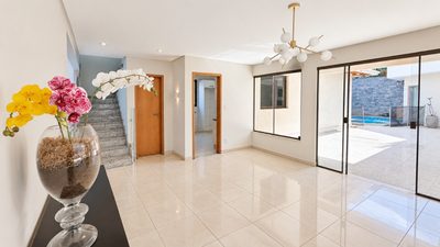 Casa, 4 quartos, 340 m² - Foto 4