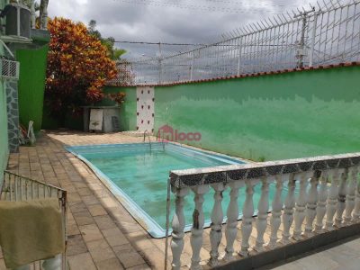Casa, 3 quartos, 200 m² - Foto 1
