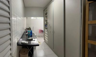 Casa, 1 quarto, 327 m² - Foto 2