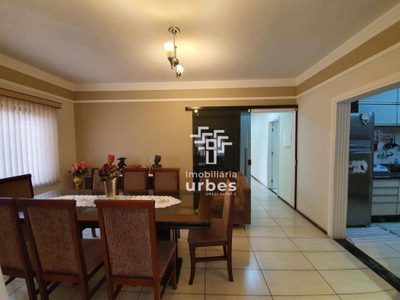 Casa, 4 quartos, 241 m² - Foto 4