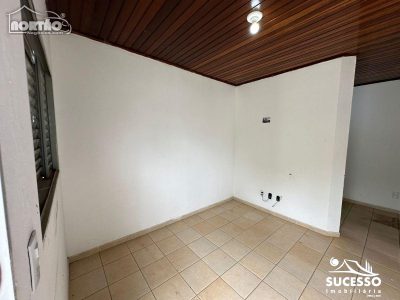 Casa, 3 quartos, 170 m² - Foto 3