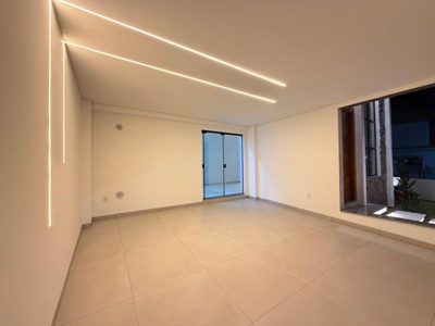 Casa, 3 quartos, 121 m² - Foto 2