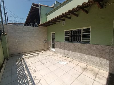 Casa, 2 quartos, 200 m² - Foto 4