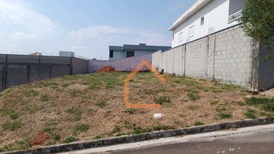 Terreno, 300 m² - Foto 1