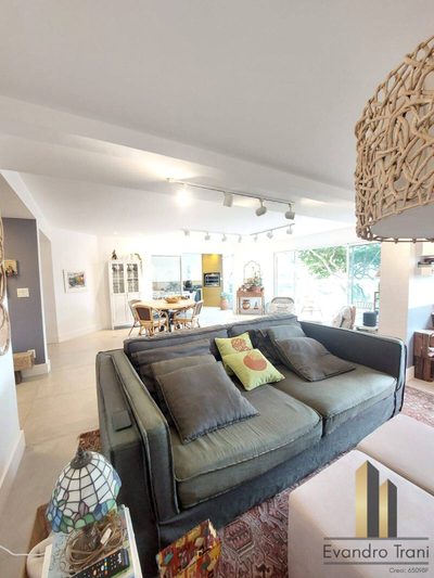 Apartamento, 4 quartos, 208 m² - Foto 1