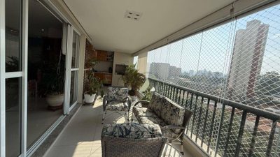Apartamento, 3 quartos, 178 m² - Foto 1