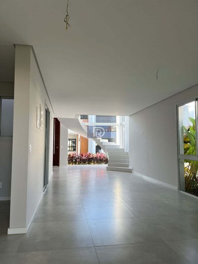 Casa, 3 quartos, 170 m² - Foto 2