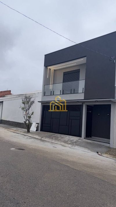Sobrado, 3 quartos, 158 m² - Foto 1