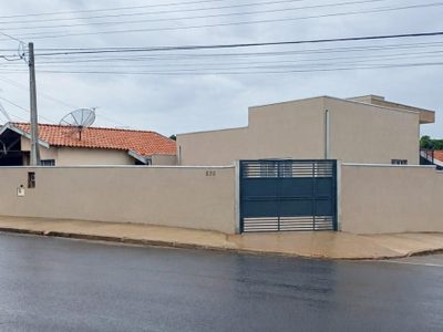 Casa, 2 quartos, 65 m² - Foto 1