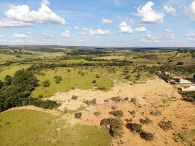 Terreno, 31 hectares - Foto 1