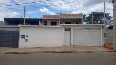 Sobrado, 3 quartos, 290 m² - Foto 1