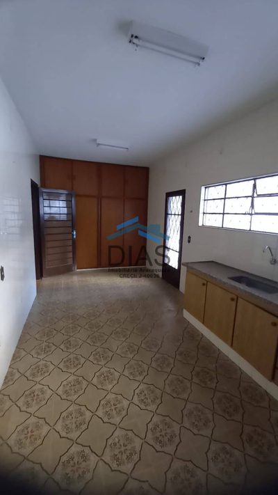 Casa, 3 quartos, 211 m² - Foto 4