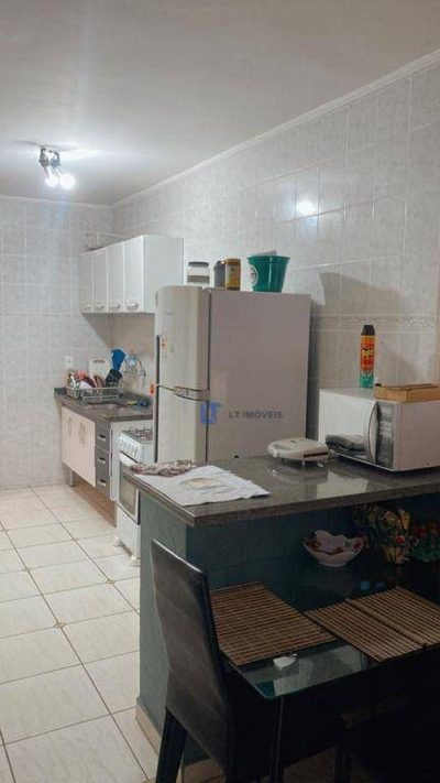 Casa, 2 quartos, 130 m² - Foto 1