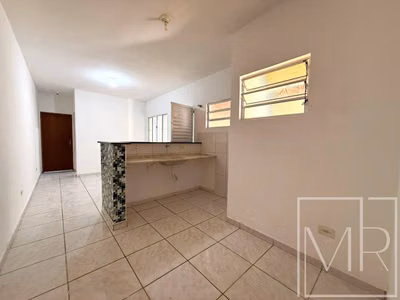 Casa, 2 quartos, 56 m² - Foto 1