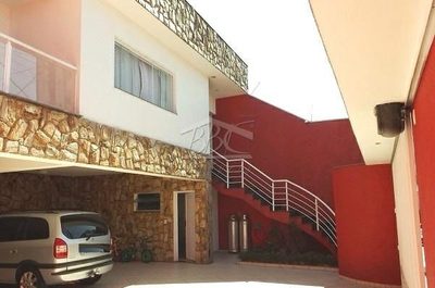 Casa, 4 quartos, 296 m² - Foto 1