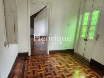 Casa, 3 quartos, 60 m² - Foto 2