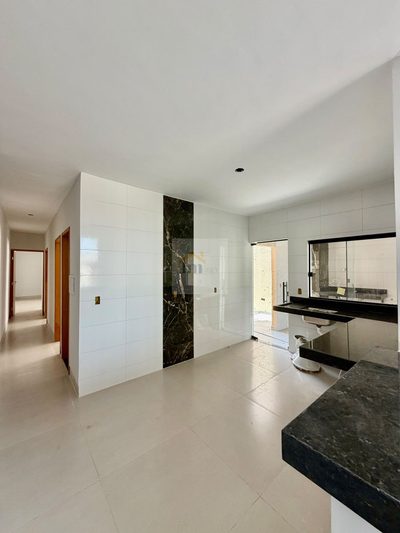 Casa, 3 quartos, 99 m² - Foto 2