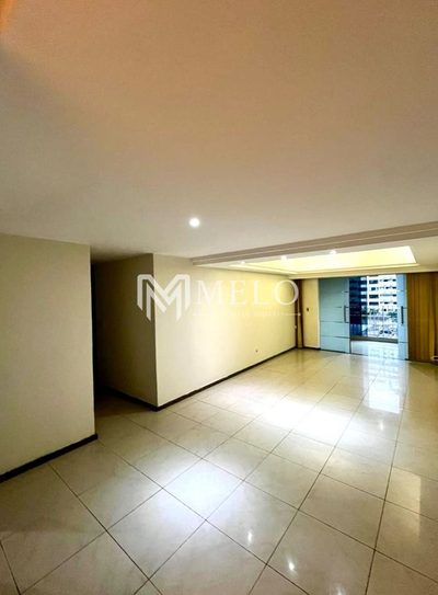 Apartamento, 3 quartos, 131 m² - Foto 1