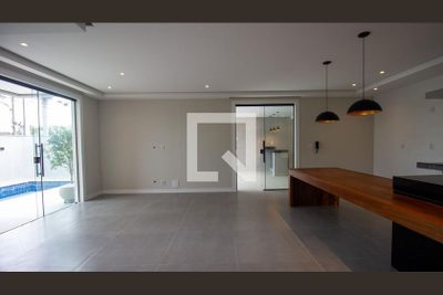 Casa, 4 quartos, 300 m² - Foto 4
