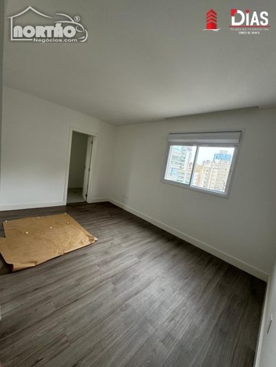 Casa, 4 quartos, 140 m² - Foto 4