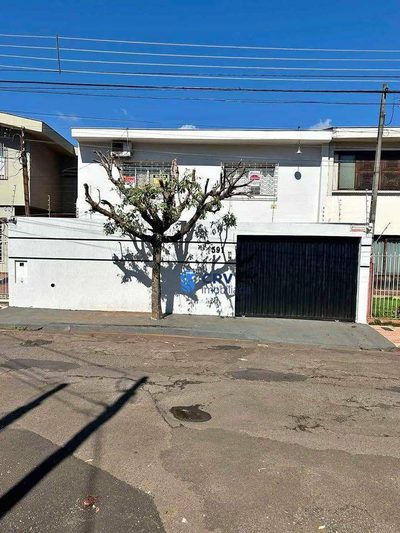 Casa, 4 quartos, 250 m² - Foto 1