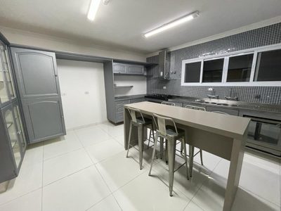 Casa, 4 quartos, 350 m² - Foto 3