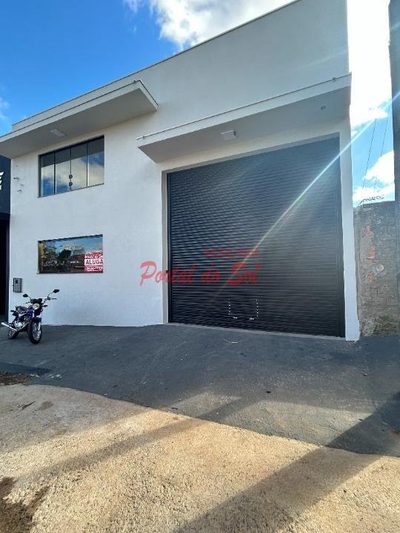 Loja-Salão, 415 m² - Foto 1
