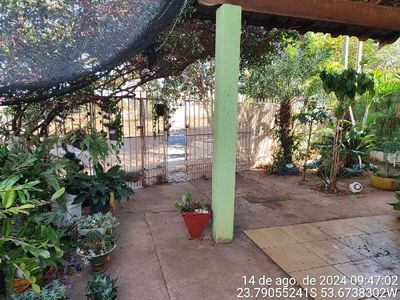 Casa, 2 quartos, 242 m² - Foto 1