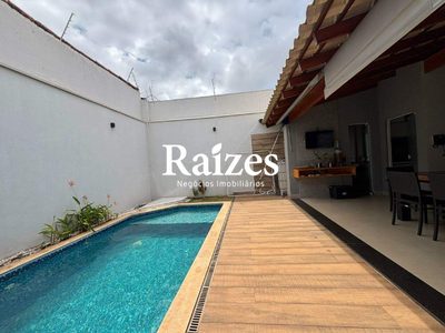 Casa, 3 quartos, 219 m² - Foto 5