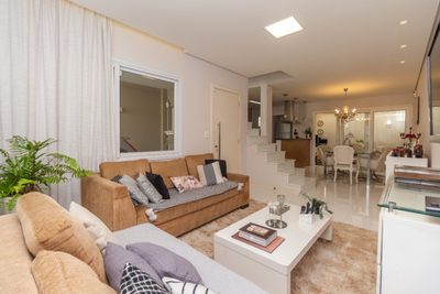Casa, 3 quartos, 180 m² - Foto 1