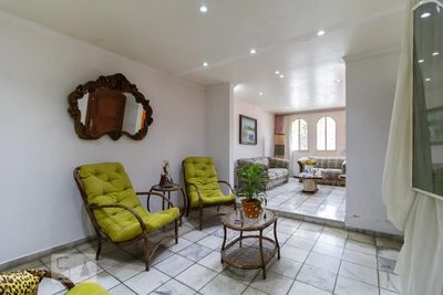 Casa, 5 quartos, 240 m² - Foto 2