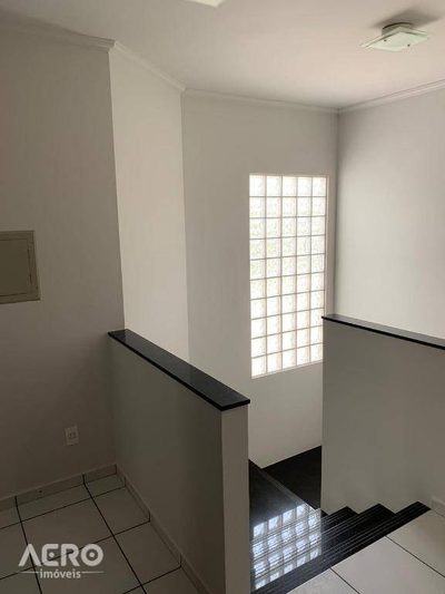 Casa, 4 quartos, 215 m² - Foto 5