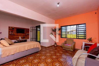 Casa, 3 quartos, 330 m² - Foto 1