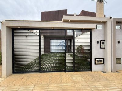 Casa, 3 quartos, 95 m² - Foto 1