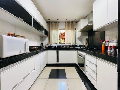 Casa, 3 quartos, 483 m² - Foto 2