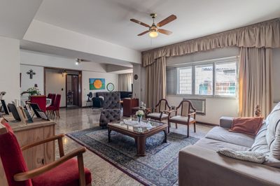 Apartamento, 3 quartos, 159 m² - Foto 1
