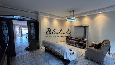 Casa, 3 quartos, 195 m² - Foto 1