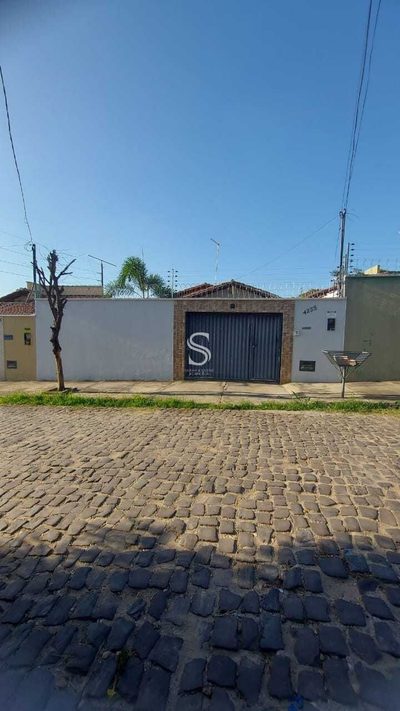 Casa, 3 quartos, 90 m² - Foto 2
