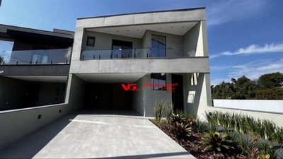 Sobrado, 3 quartos, 215 m² - Foto 1