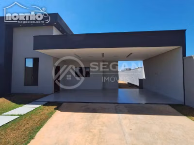 Casa, 4 quartos, 136 m² - Foto 1